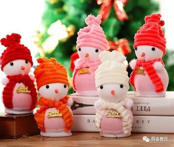 “平安夜”来舜泰火锅、舜泰厨房就餐皆可(kě)领取“圣诞雪(xuě)人娃娃平安果”