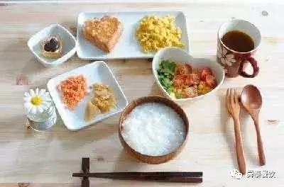 學(xué)子们备考太烧脑，给你最全的营养餐