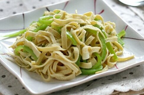 小(xiǎo)炒豆腐丝